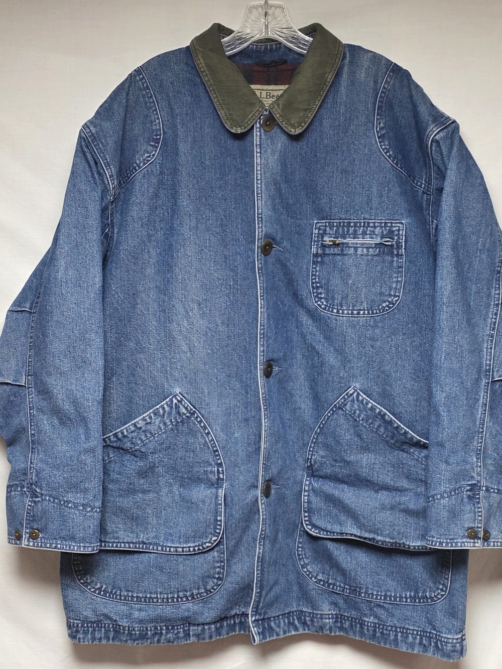Vintage L.L. Bean Mens Tall Heavy Denim Field Jacket with Olive Collar